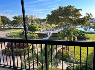 1532 Bridgewood Dr #1532, Boca Raton, FL 33434