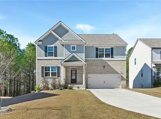 7626 Jennadee Dr, Fairburn, GA 30213