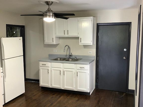 4th image of 2223 N Hoyne Ave #1
