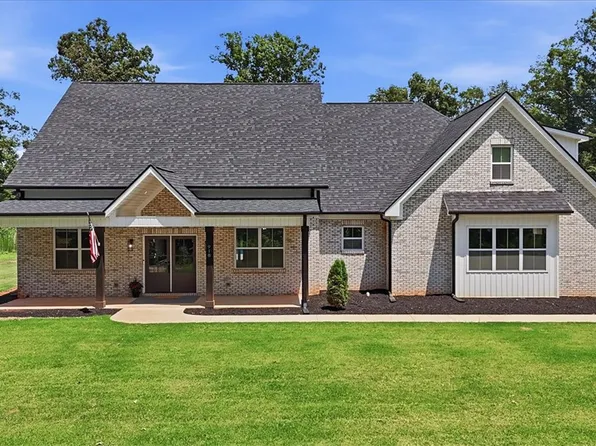 918 Three And Twenty Rd, Easley, SC 29642