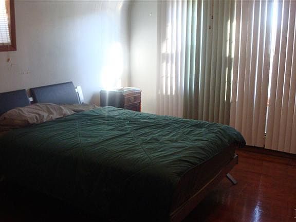 5th image of 943 Fteley Ave