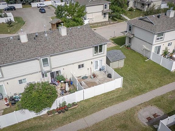 5th image of 105 E Deer Ridge Ln SE