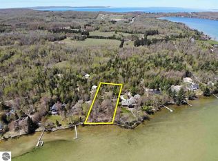 Dalton Shores, Lake Leelanau, MI 49653