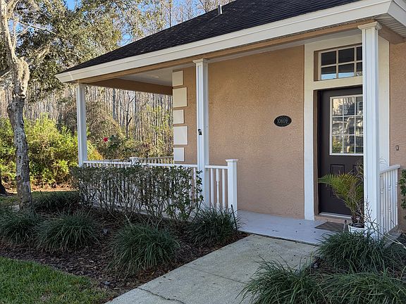 2nd image of 10609 Wild Meadow Way