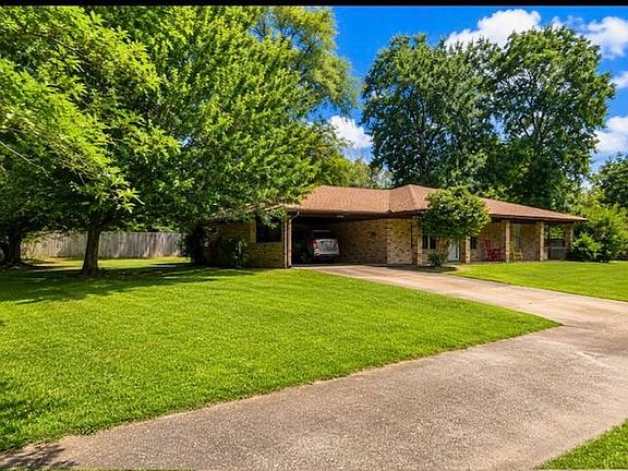 3rd image of 205 Trace St