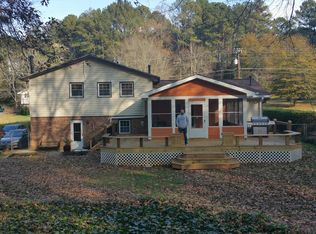 835 Hickory Ridge Rd, Lilburn, GA 30047