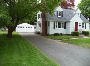 132 Hobart St, Danvers, MA 01923