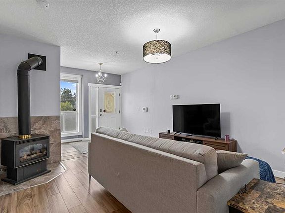 3rd image of 1540 S 17th Ave SW #304