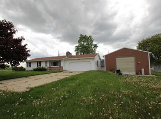 21623 Kenowa Ave, Conklin, MI 49403