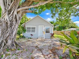 2127 13th St W APT B, Bradenton, FL 34205