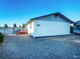 401 Summer Pl SW #115, Mattawa, WA 99349