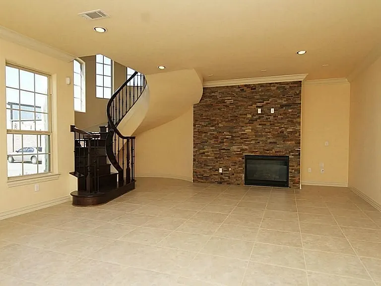 14478 Summerleaf Ln — Photo 2