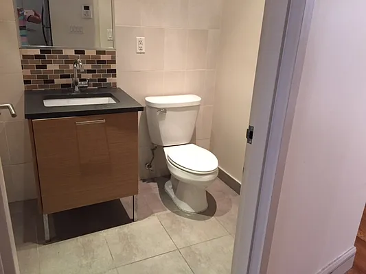 Rented by Premier Metro Realty Corp | media 42