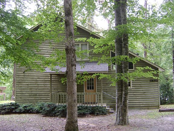 3rd image of 24 Beaver Lake Dr
