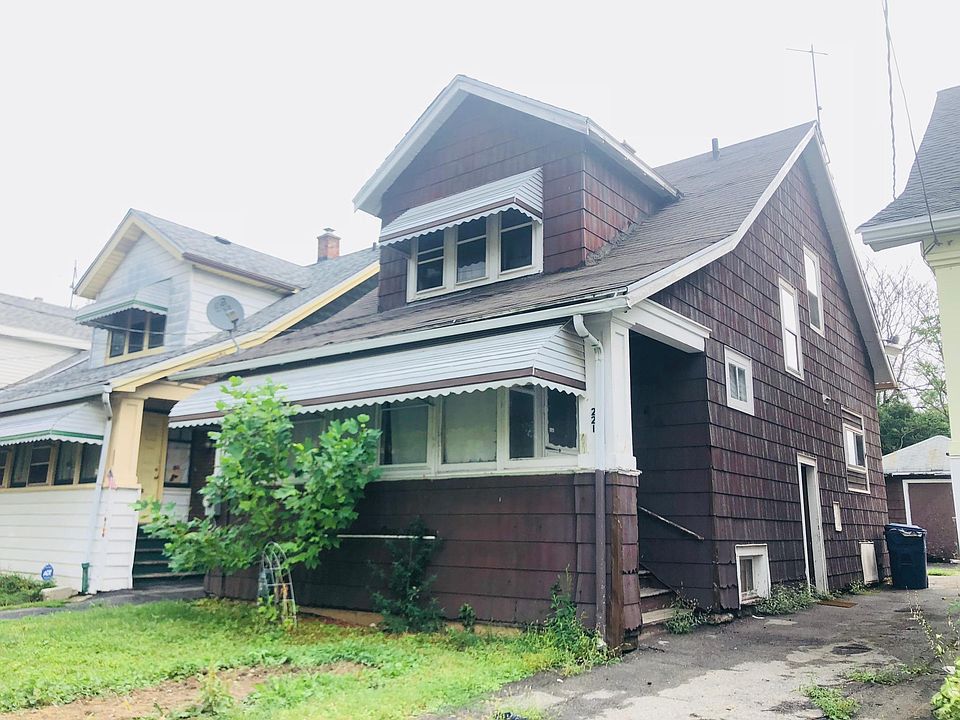 1st image of 221 Schuele Ave