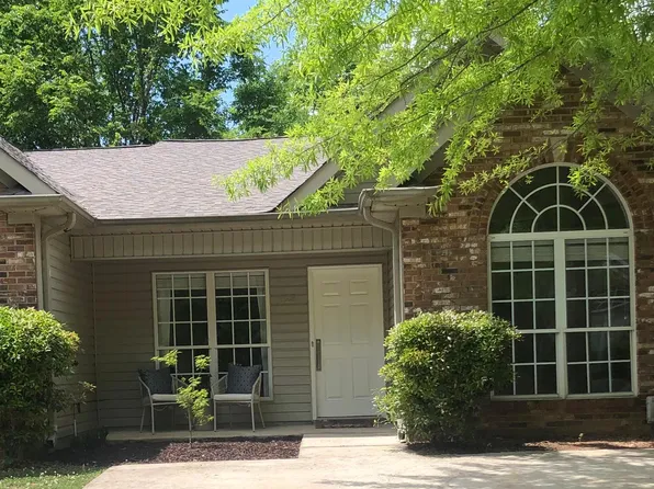 423 Midridge Ln, Pelham, AL 35124