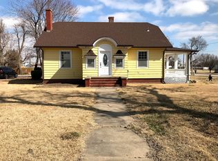117 S Kennedy Ave, Ellinwood, KS 67526