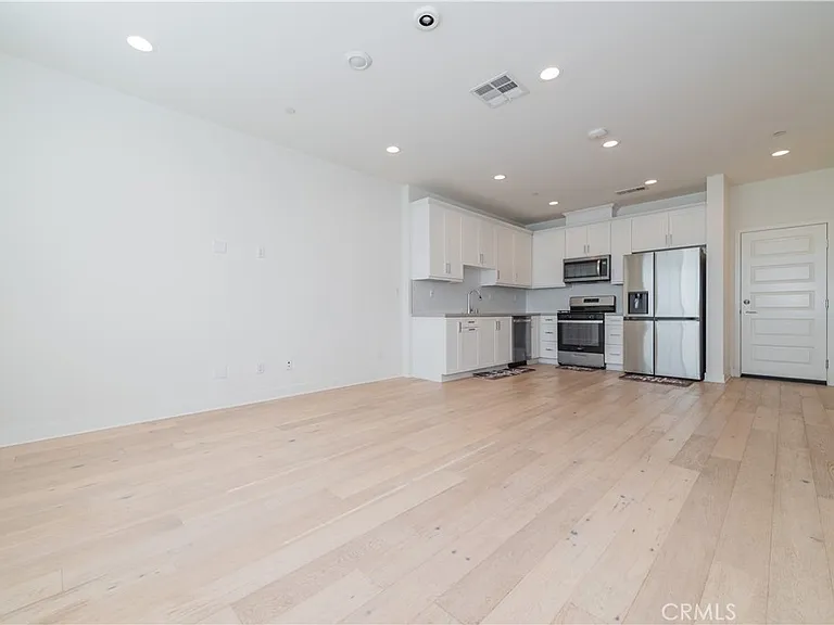4096 Peony Paseo #24 — Photo 3
