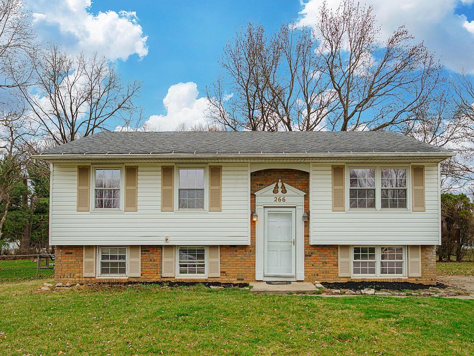 1st image of 266 Cotswold Pl