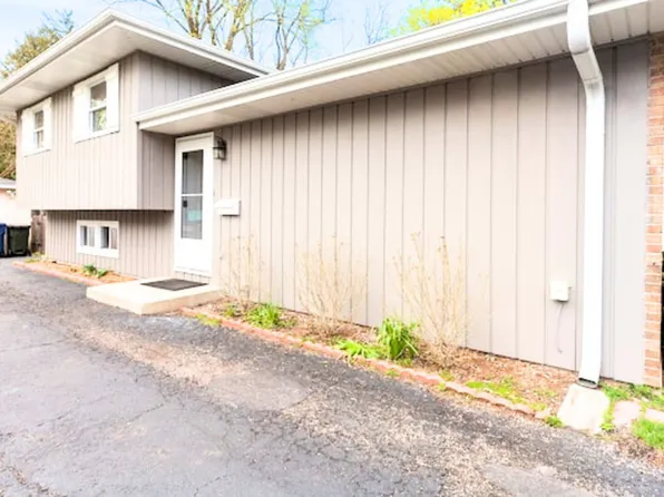 (undisclosed Address), Naperville, IL 60563