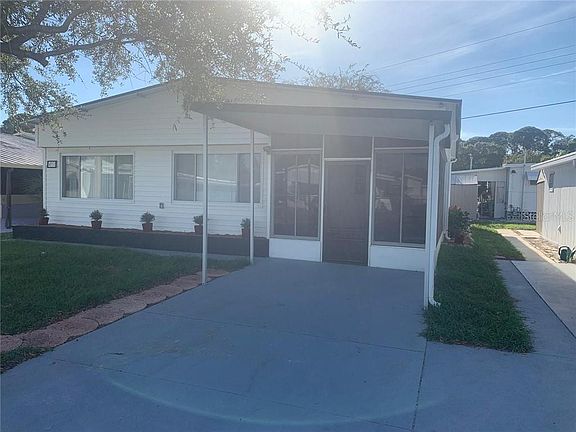 3rd image of 4757 Winged Foot Ave