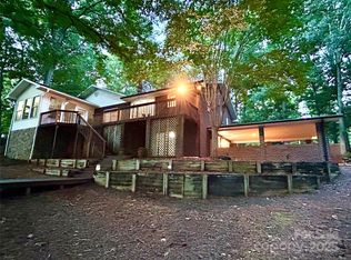 143 Uwharrie Ct #1080-1081, Mount Gilead, NC 27306