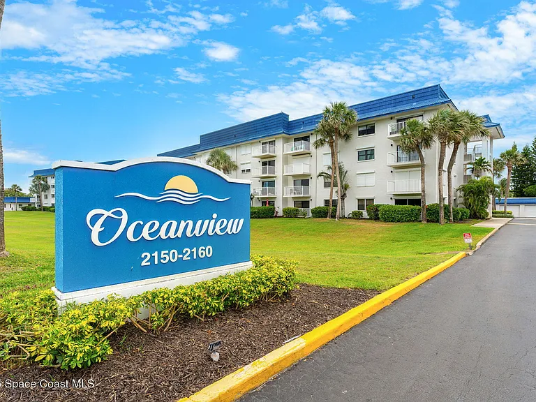 2160 N Highway A1a Hwy #305 — Photo 2