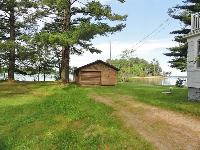 100 Bukolt Park, Stevens Point, WI 54481 | Zillow