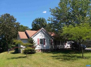 278 Cooper Dr, Stuarts Draft, VA 24477