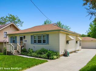 612 Davis Ave, Des Moines, IA 50315