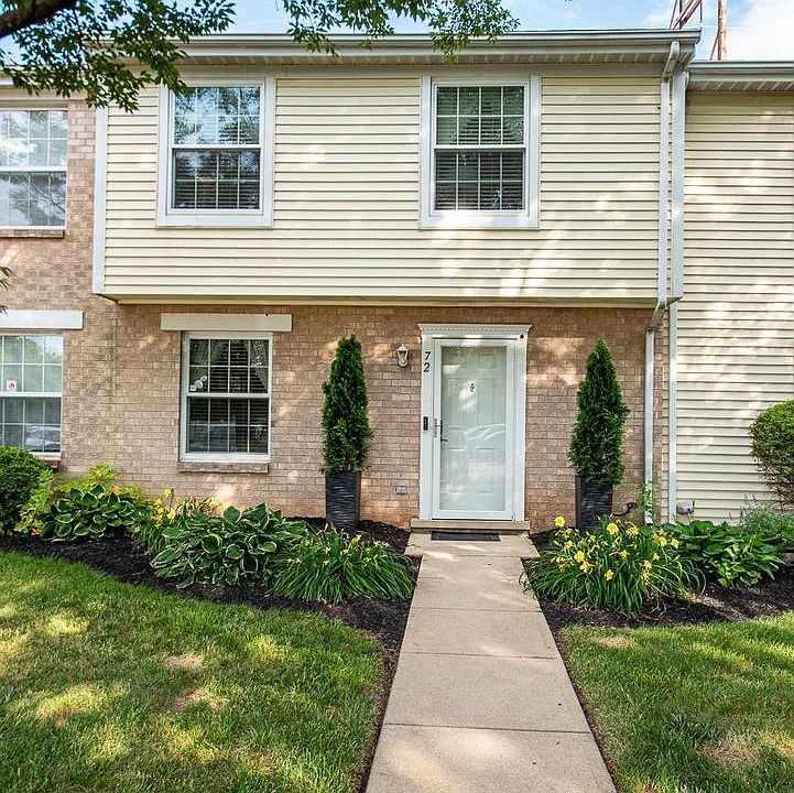 1st image of 72 Lexton Dr #72
