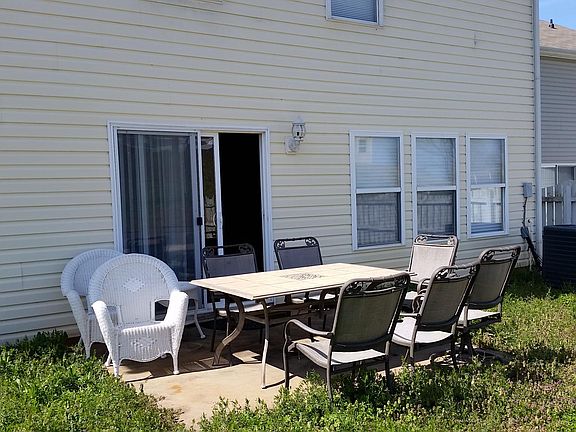 4th image of 15313 Superior St