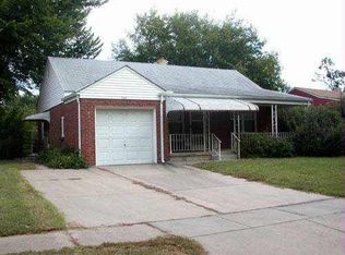 2152 S Pinecrest St, Wichita, KS 67218
