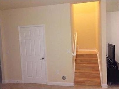 4th image of 8885 NW 98th Ct #0