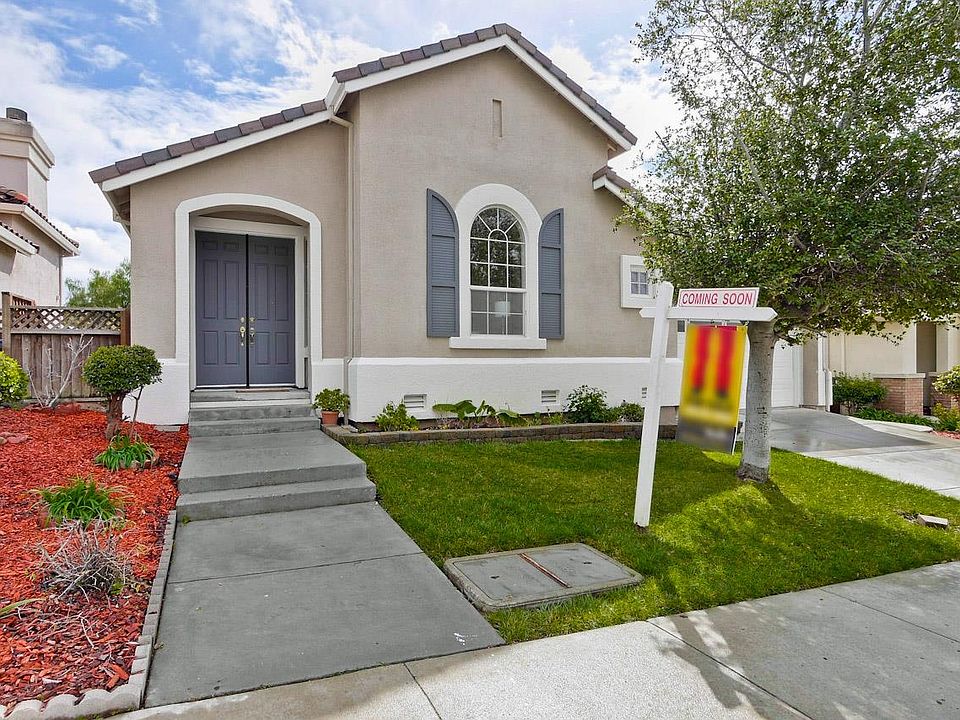 1st image of 742 Sirica Ct