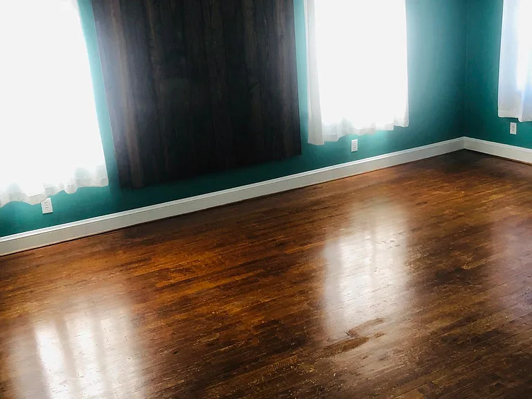2nd Floor Master