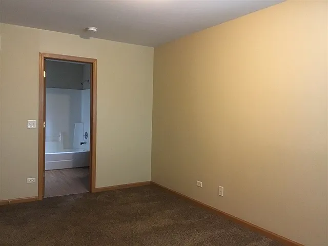 481 Pheasant Chase Dr — Photo 10