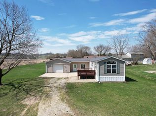 408 Almira St, Elgin, IA 52141
