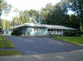 11 Herold Rd, Peabody, MA 01960
