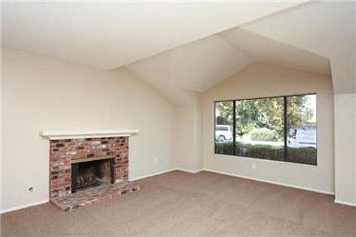 5th image of 25771 Mariposa St