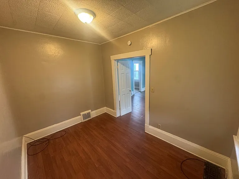 6401 Gertrude Ave — Photo 22