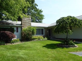 34505 Pettibone Rd, Solon, OH 44139