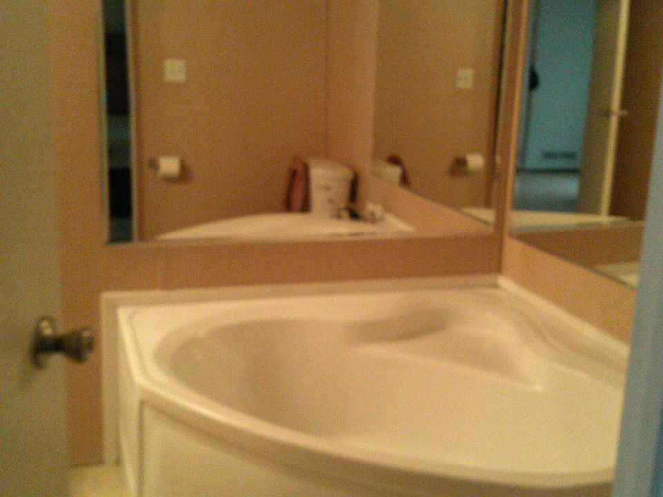 Garden tub