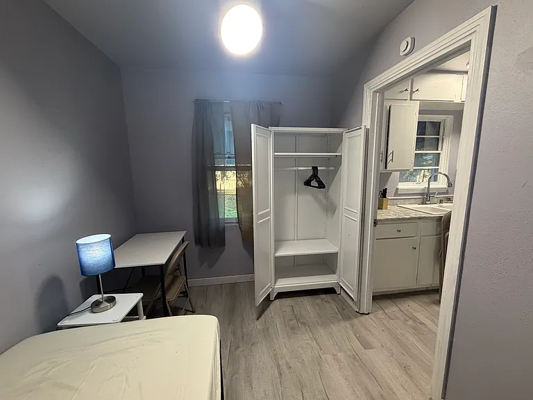 510 Gay St — Photo 29