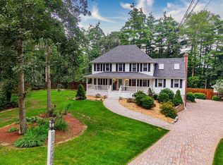 44 Pentucket Dr, East Hampstead, NH 03826