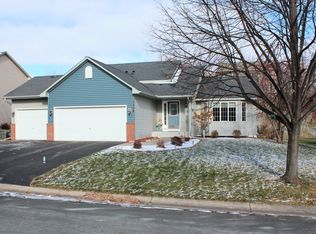 1992 Starlight Dr, Waconia, MN 55387