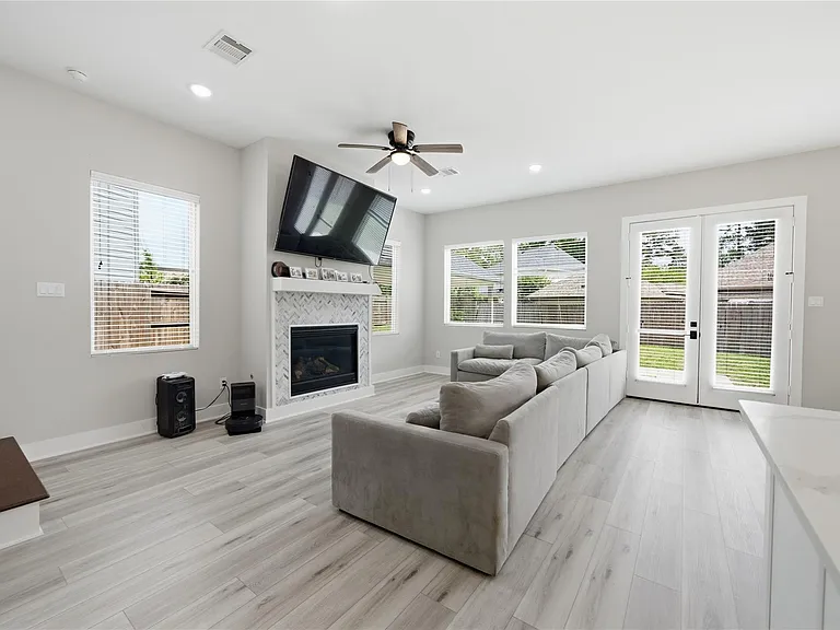 4903 Curiosity Ct — Photo 19