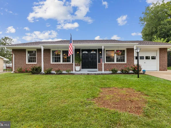 1707 N Craig St, Sterling, VA 20164