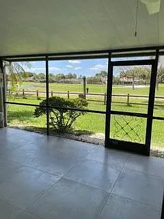 1660 W Golfview Dr — Photo 2