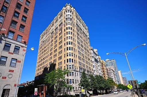 1st image of 3300 N Lake Shore Dr APT 16E